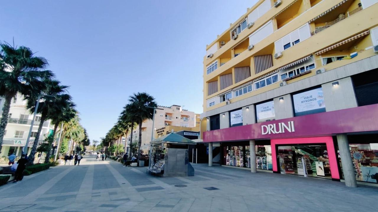 Lägenhet Studio på 25 m² i Torremolinos centrum med 1 badrum  Exteriör bild